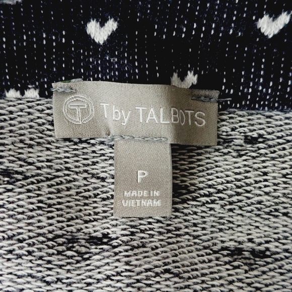 T by Talbots Navy Blue White Heart Print Knit Long Sleeve Side Lace Top P3031 - Picture 5 of 7